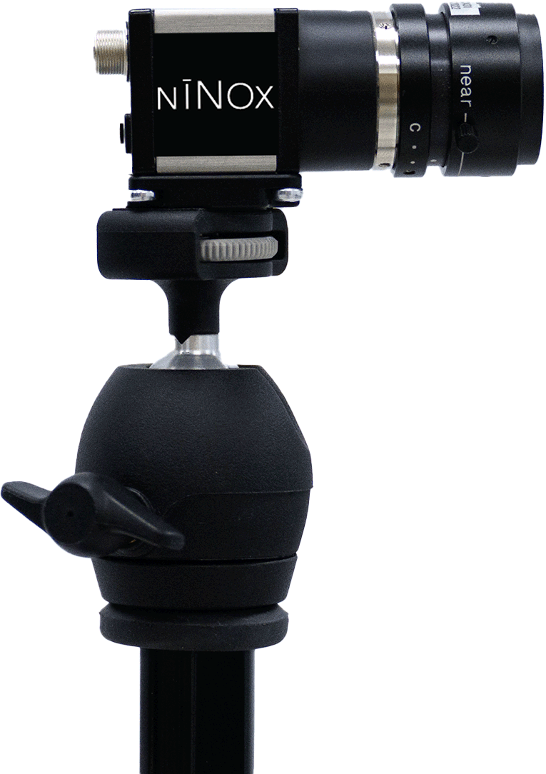 NiNOX 240c auf Stativ